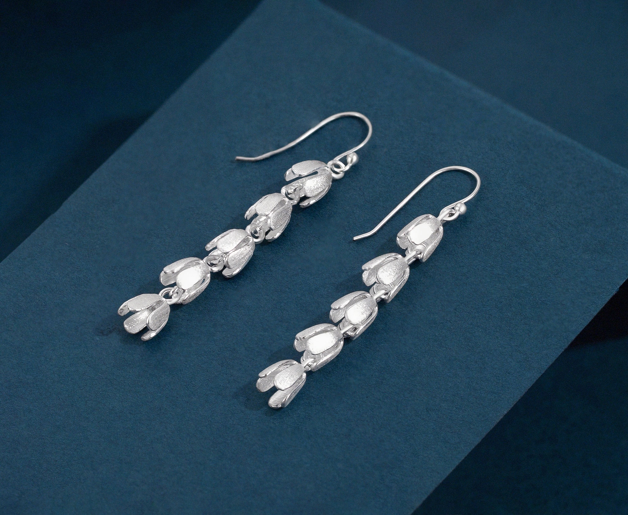 Matte Cascading Tulip Bud Linear Floral Dangle Earrings - Image 2